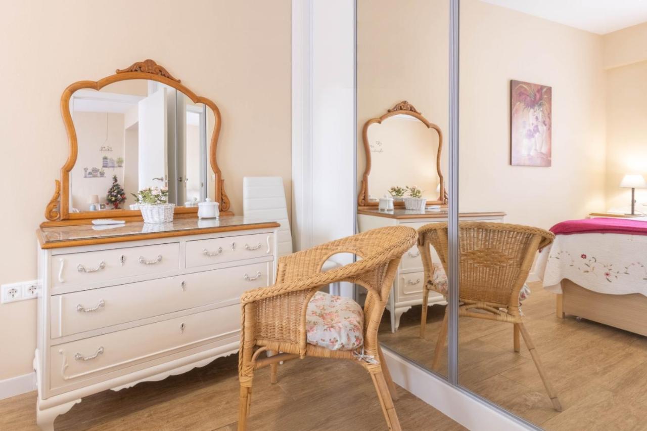Appartement Juani Centro Parking Y Wifi Gratis